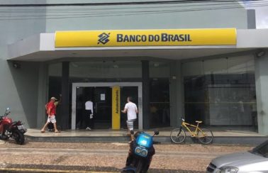 Bandidos explodem e assaltam agência do Banco do Brasil no MA