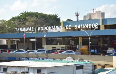 Comprovante de vacinação contra Covid-19 começa a ser exigido nas rodoviárias da BA