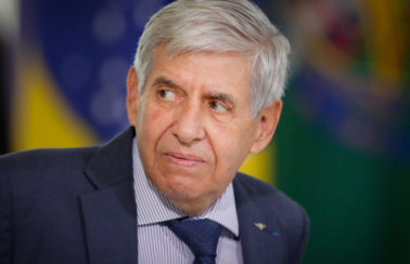 Em áudio vazado, general Heleno diz tomar Lexotan na veia para não levar Bolsonaro a agir contra STF