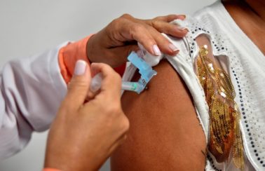 Covid-19: Salvador inicia aplicação da dose de reforço em gestantes e puérperas nesta terça (4)