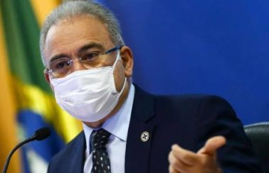 Queiroga diz que isolamento de curados pode ser reduzido de 10 para 5 dias