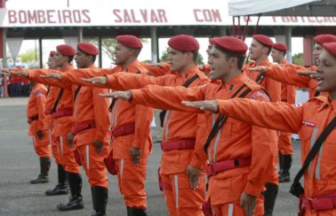 Decreto prevê aplicação de penalidades a estabelecimentos que desrespeitarem limite de público em eventos na Bahia