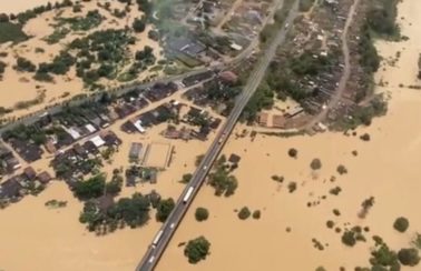 Aumenta para 27 o número de mortes decorrentes das chuvas na Bahia