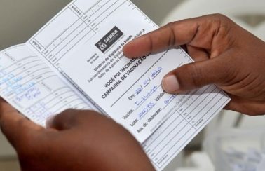 Governo da Bahia publica portarias para afastamento de servidores que não comprovaram imunização contra Covid-19