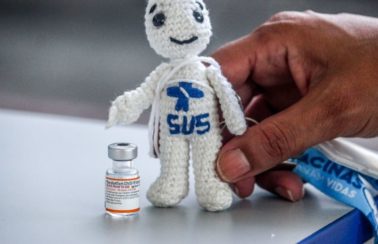 Governo discute diminuição do intervalo da Pfizer a crianças de 5 a 11 anos