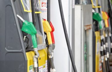 Bahia manterá congelamento de ICMS sobre combustíveis por mais 60 dias