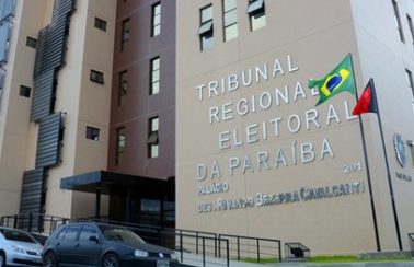 Bolsonaro nomeia advogado para cargo de juiz do Tribunal Regional Eleitoral da Paraíba