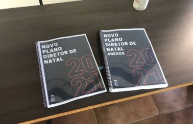 Câmara de vereadores entrega projeto do novo Plano Diretor de Natal ao prefeito para sanção de lei