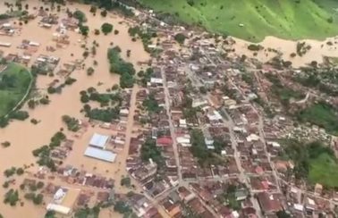 Reconstrução de áreas afetadas pelas chuvas na Bahia pode chegar a R$ 1,5 bilhão, diz secretário