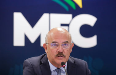 Ministro da Educação, Milton Ribeiro, é denunciado pela PGR por homofobia