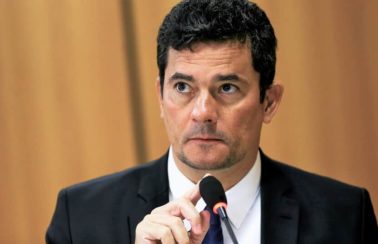 Moro defende privatizar Petrobras e todos os bancos públicos