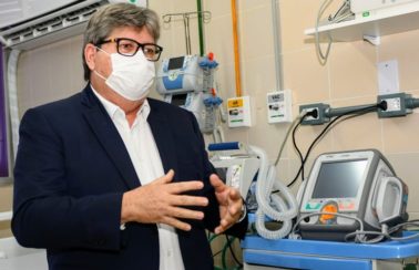 Governador da Paraíba João Azevêdo testa positivo para a Covid-19