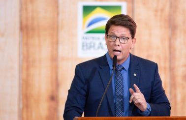 MP pede que TCU apure gastos da viagem de secretário Mario Frias a Nova York