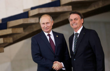 Bolsonaro viaja para Moscou em meio à escalada militar entre Rússia e Ucrânia