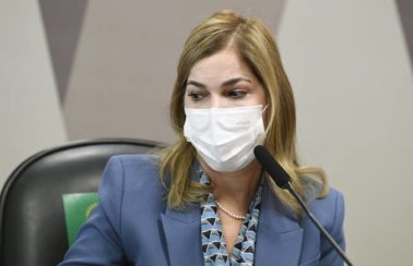 Mayra Pinheiro, a ‘Capitã Cloroquina’, deixa Ministério da Saúde para ser candidata a deputada federal pelo Ceará