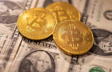 Criptomoedas despencam US$ 200 bilhões em capitalização após invasão à Ucrânia