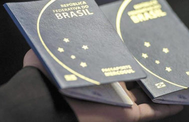 Brasil permitirá acesso de ucranianos a passaporte humanitário