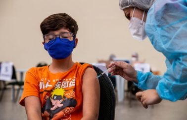 Fortaleza inicia segunda dose da vacina contra Covid-19 em crianças de 5 a 11 anos neste sábado (5)