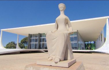 STF rejeita ação do PDT que pedia afrouxamento da Lei da Ficha Limpa