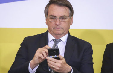 Bolsonaro ganha mais de 150 mil inscritos após bloqueio do Telegram por Moraes
