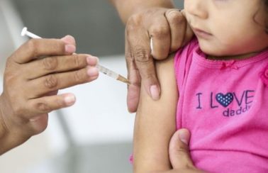 Anvisa consulta especialistas sobre vacina para crianças de 3 a 5 anos