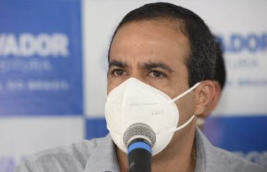 Salvador pode suspender uso obrigatório de máscaras em abril
