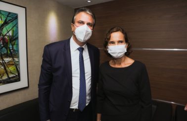 Camilo Santana deixa governo do Ceará para disputar uma vaga no Senado
