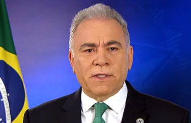 Governo anuncia fim da emergência sanitária por covid-19 no país