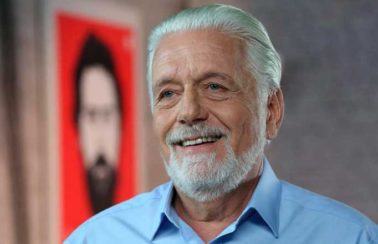 Temer dá golpe na biografia ao apoiar Bolsonaro, diz Jaques Wagner