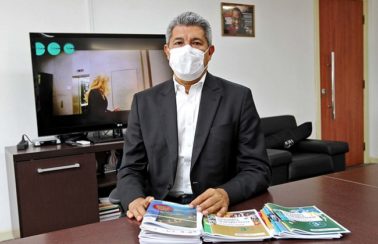 ‘Jovem na idade, mas velho na política’, diz Jerônimo sobre ACM Neto