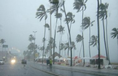 Previsão do tempo para o fim de semana é de chuva em todas as regiões de Alagoas