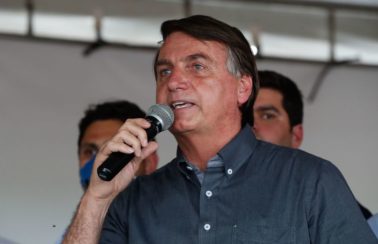 “Devemos ter deflação no próximo mês”, diz Bolsonaro em evento no Maranhão
