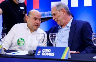 Favorito de Ciro, Roberto Cláudio é escolhido como pré-candidato do PDT ao governo do Ceará