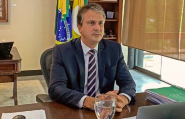 Pesquisa Ipespe para o Senado no Ceará mostra Camilo Santana na liderança com 68% das intenções de voto