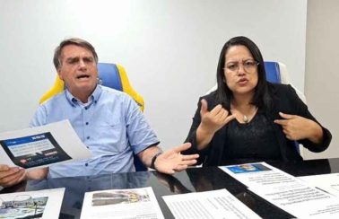 Bolsonaro anuncia redução de impostos de ‘Whey Protein’ e de acessórios para motociclistas