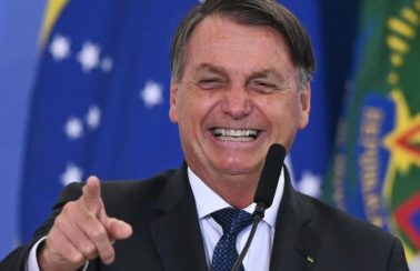 Após fala de Lula sobre carne, Bolsonaro diz que ‘não tem filé mignon para todo mundo’