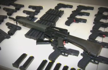 Em 3 anos, número de armas registradas por caçadores, colecionadores e atiradores quase triplica e chega a 1 milhão