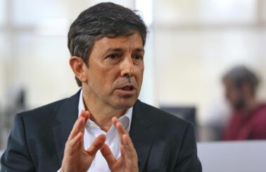 Partido Novo suspende filiação de João Amoêdo após ele apoiar Lula no 2º turno