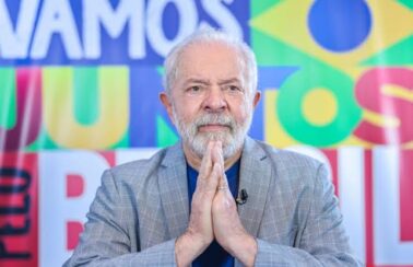 Com mais de 60 milhões de votos, Lula é o presidente mais votado da história