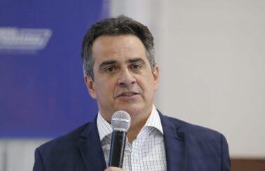 Ciro Nogueira diz que Auxílio Brasil precisa de PEC para seguir a R$ 600