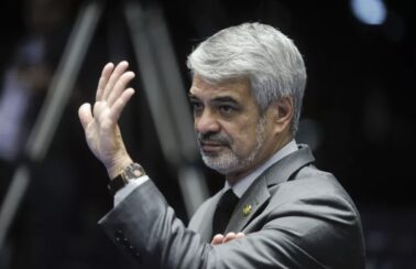 Transição: anunciado na equipe, senador Humberto Costa diz ser necessário buscar mais R$ 22 bi para saúde