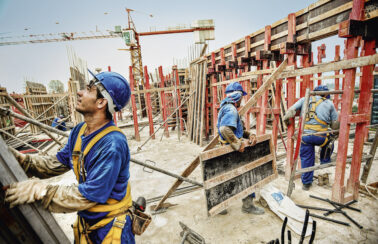 Após gerar 430 mil novas vagas, construção civil deve crescer 4,5% em 2023, diz estudo