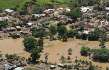Bahia tem cinco cidades em situação de emergência por causa da forte chuva e mais de 3.500 pessoas desalojadas