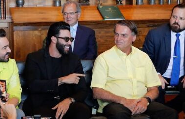 Bolsonaro deu sigilo de 100 anos a Gusttavo Lima sobre cachê da Mega da Virada