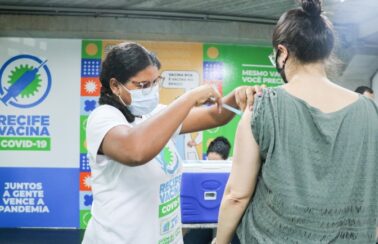 Mais de 83 mil pessoas não tomaram a segunda dose da vacina contra Covid no Recife