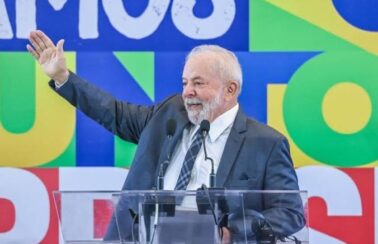 Lula diz que receberá nesta terça relatórios dos grupos temáticos da transição