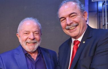Lula anuncia Aloizio Mercadante como futuro presidente do BNDES