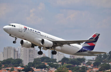 Petrobras reduz em 11,6% preço do querosene de aviação