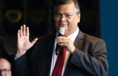 Flávio Dino vai pedir à Polícia Federal novo inquérito sobre ataques a ministros do STF