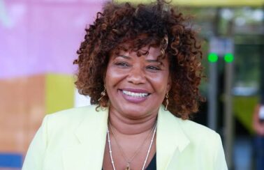 ‘Fazer a cultura renascer no nosso Brasil’, diz Margareth Menezes após participar e cantar em cerimônia na BA